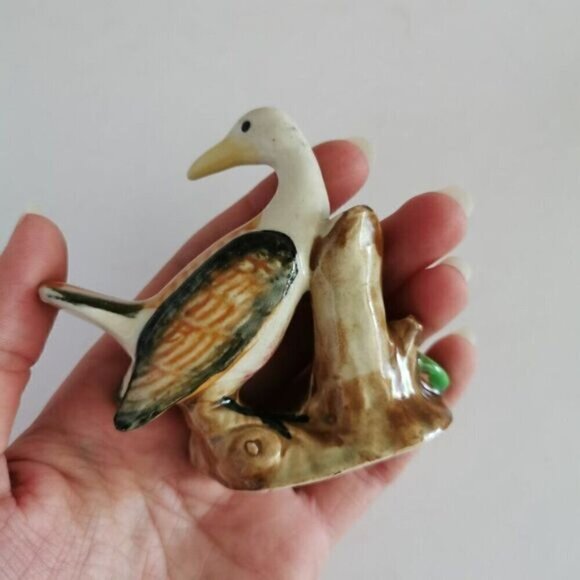 Pair of 2 Vintage Bird Figurines, Pelican Bird Branch Leaf Made in Japan Kitsch - Picture 7 of 10